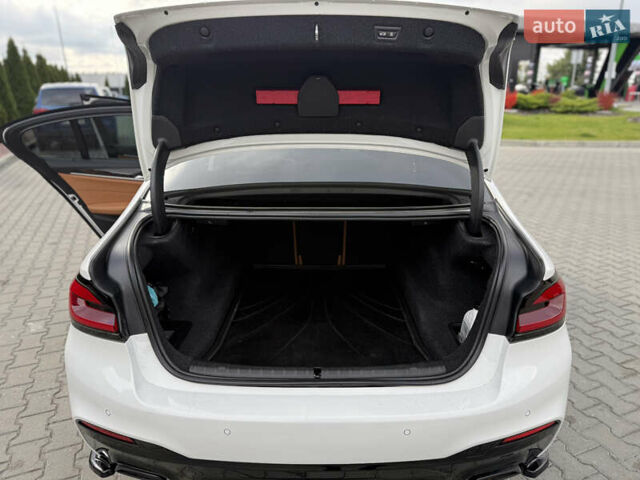 Білий БМВ 5 Серія, об'ємом двигуна 3 л та пробігом 128 тис. км за 40999 $, фото 20 на Automoto.ua