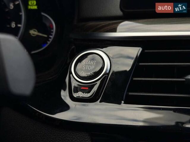 Білий БМВ 5 Серія, об'ємом двигуна 2 л та пробігом 115 тис. км за 26500 $, фото 60 на Automoto.ua