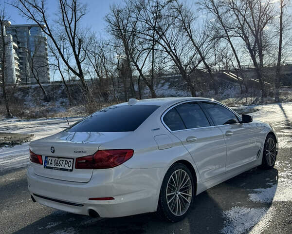 Белый БМВ 5 Серия, объемом двигателя 2 л и пробегом 178 тыс. км за 24900 $, фото 32 на Automoto.ua