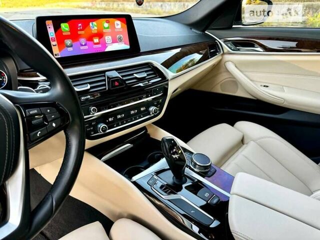 Белый БМВ 5 Серия, объемом двигателя 2 л и пробегом 83 тыс. км за 28800 $, фото 36 на Automoto.ua