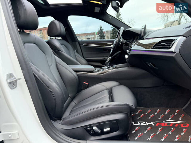 Белый БМВ 5 Серия, объемом двигателя 2 л и пробегом 74 тыс. км за 25500 $, фото 42 на Automoto.ua