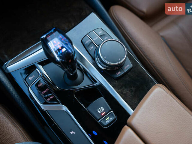 Білий БМВ 5 Серія, об'ємом двигуна 3 л та пробігом 149 тис. км за 30900 $, фото 6 на Automoto.ua