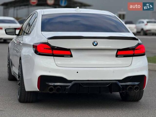 Білий БМВ 5 Серія, об'ємом двигуна 2 л та пробігом 115 тис. км за 26500 $, фото 21 на Automoto.ua