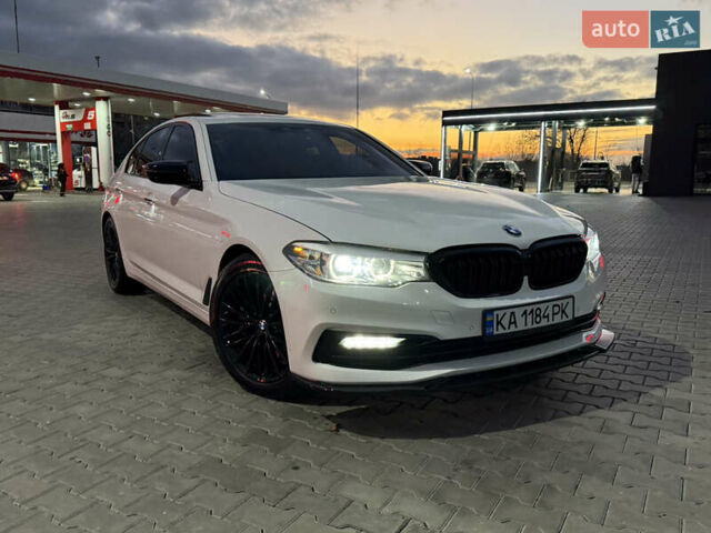 Белый БМВ 5 Серия, объемом двигателя 2 л и пробегом 130 тыс. км за 25500 $, фото 9 на Automoto.ua