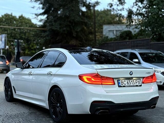 Белый БМВ 5 Серия, объемом двигателя 2 л и пробегом 128 тыс. км за 29000 $, фото 2 на Automoto.ua