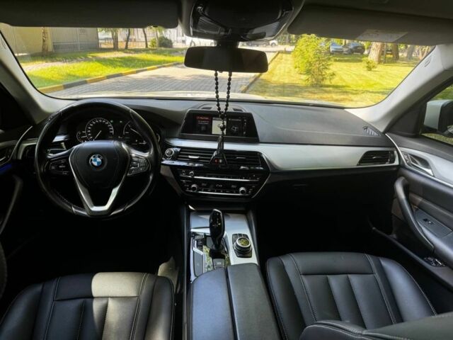 Білий БМВ 5 Серія, об'ємом двигуна 2 л та пробігом 204 тис. км за 22500 $, фото 6 на Automoto.ua