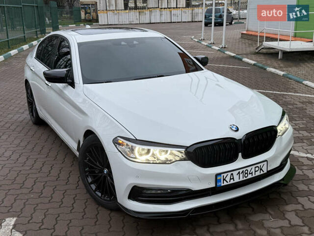 Білий БМВ 5 Серія, об'ємом двигуна 2 л та пробігом 130 тис. км за 24500 $, фото 11 на Automoto.ua