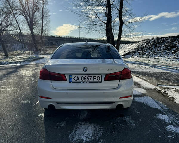Белый БМВ 5 Серия, объемом двигателя 2 л и пробегом 178 тыс. км за 24900 $, фото 8 на Automoto.ua