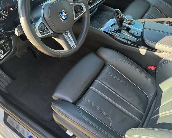 Білий БМВ 5 Серія, об'ємом двигуна 2 л та пробігом 166 тис. км за 31500 $, фото 14 на Automoto.ua