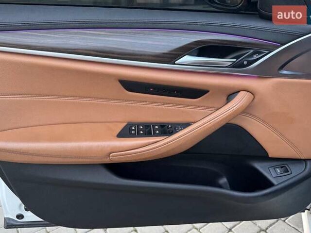 Белый БМВ 5 Серия, объемом двигателя 2 л и пробегом 141 тыс. км за 28999 $, фото 22 на Automoto.ua