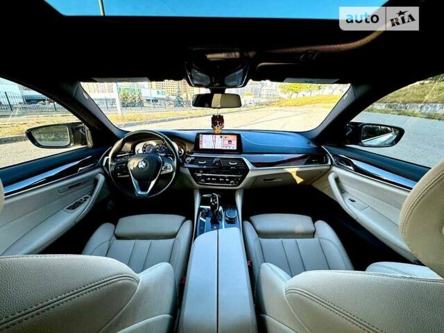 Белый БМВ 5 Серия, объемом двигателя 2 л и пробегом 83 тыс. км за 28800 $, фото 61 на Automoto.ua