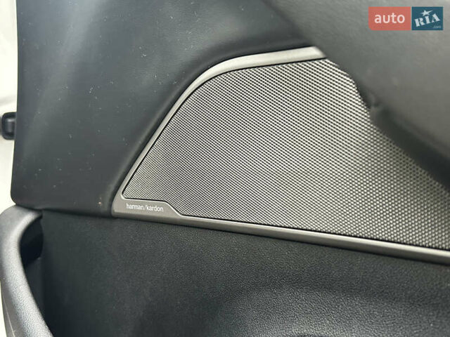 Белый БМВ 5 Серия, объемом двигателя 3 л и пробегом 220 тыс. км за 29950 $, фото 16 на Automoto.ua