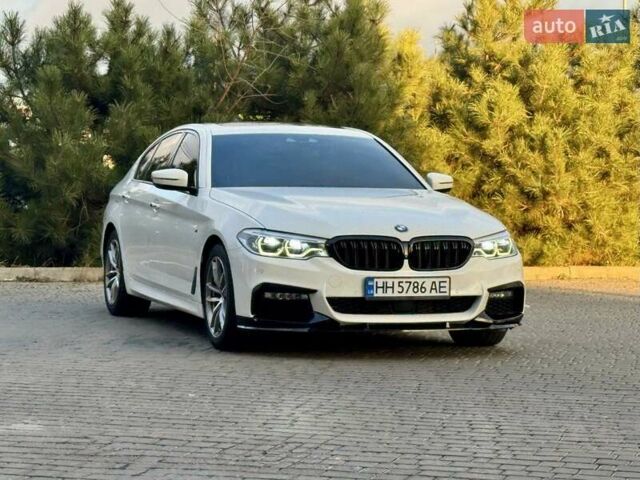 Белый БМВ 5 Серия, объемом двигателя 2 л и пробегом 141 тыс. км за 28999 $, фото 4 на Automoto.ua