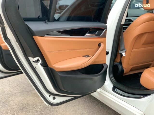 Білий БМВ 5 Серія, об'ємом двигуна 2 л та пробігом 220 тис. км за 23290 $, фото 19 на Automoto.ua