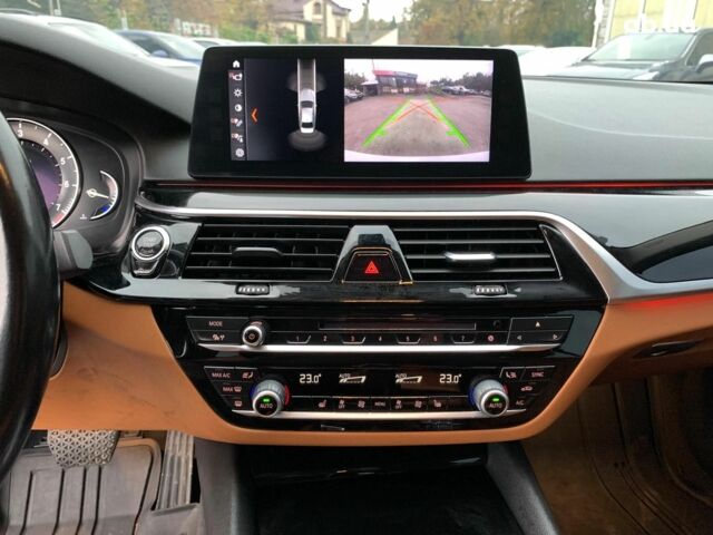 Білий БМВ 5 Серія, об'ємом двигуна 2 л та пробігом 220 тис. км за 23290 $, фото 27 на Automoto.ua