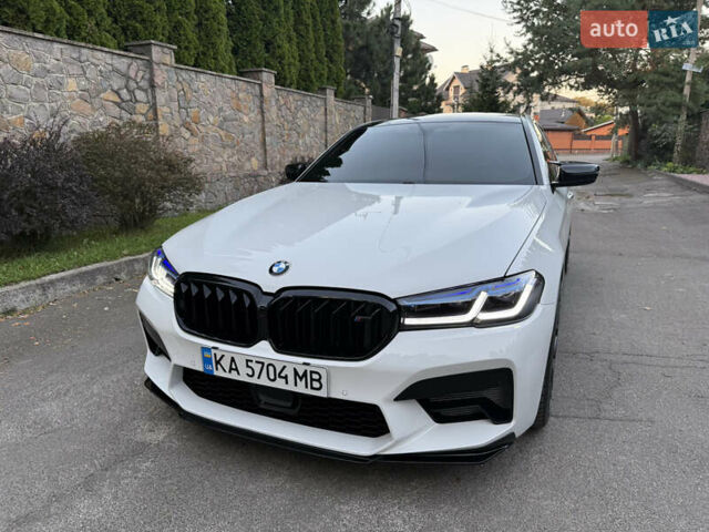 Белый БМВ 5 Серия, объемом двигателя 2 л и пробегом 99 тыс. км за 29700 $, фото 17 на Automoto.ua