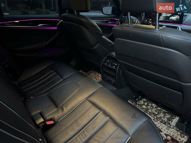 Белый БМВ 5 Серия, объемом двигателя 3 л и пробегом 146 тыс. км за 35000 $, фото 26 на Automoto.ua