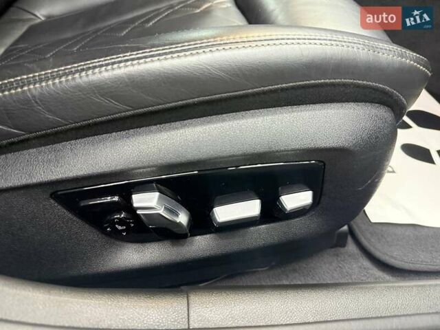 Белый БМВ 5 Серия, объемом двигателя 2.99 л и пробегом 245 тыс. км за 33000 $, фото 19 на Automoto.ua