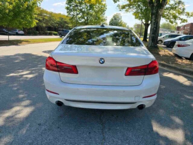 Білий БМВ 5 Серія, об'ємом двигуна 2 л та пробігом 70 тис. км за 13550 $, фото 4 на Automoto.ua