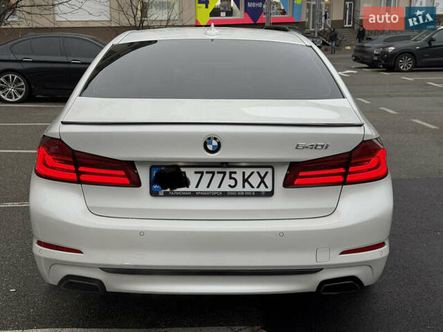 Белый БМВ 5 Серия, объемом двигателя 2.98 л и пробегом 120 тыс. км за 33700 $, фото 11 на Automoto.ua
