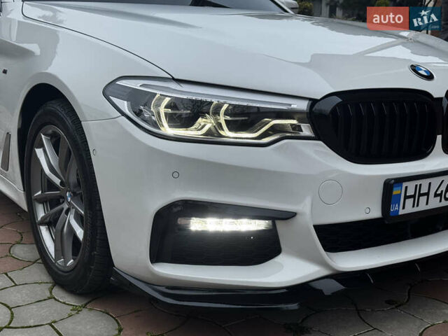 Білий БМВ 5 Серія, об'ємом двигуна 2 л та пробігом 123 тис. км за 31900 $, фото 4 на Automoto.ua