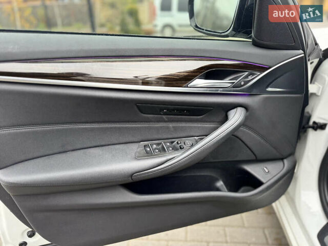Белый БМВ 5 Серия, объемом двигателя 2 л и пробегом 93 тыс. км за 24000 $, фото 16 на Automoto.ua