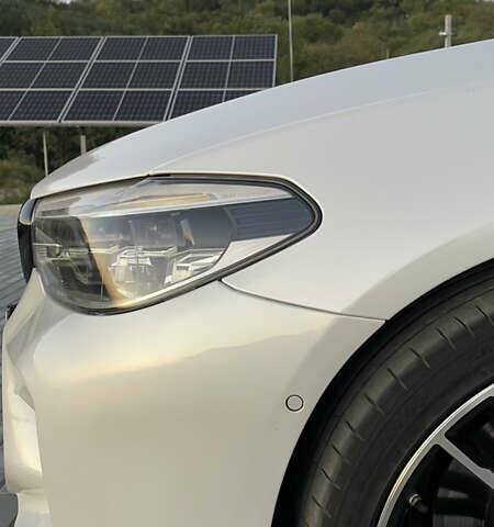 Белый БМВ 5 Серия, объемом двигателя 2.99 л и пробегом 245 тыс. км за 36000 $, фото 13 на Automoto.ua