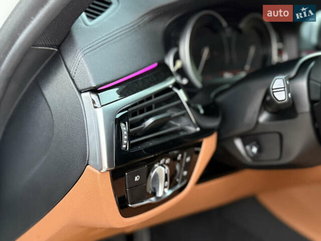 Білий БМВ 5 Серія, об'ємом двигуна 3 л та пробігом 159 тис. км за 33500 $, фото 64 на Automoto.ua
