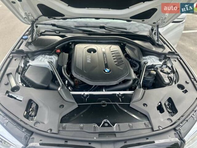 Білий БМВ 5 Серія, об'ємом двигуна 3 л та пробігом 136 тис. км за 32500 $, фото 8 на Automoto.ua