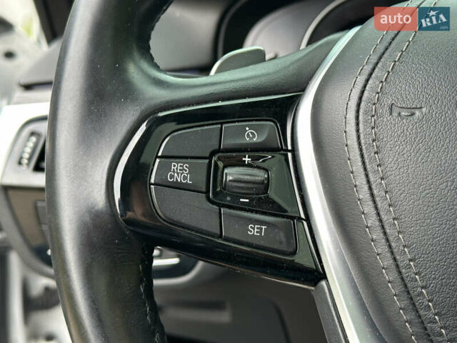 Белый БМВ 5 Серия, объемом двигателя 2 л и пробегом 132 тыс. км за 24500 $, фото 68 на Automoto.ua