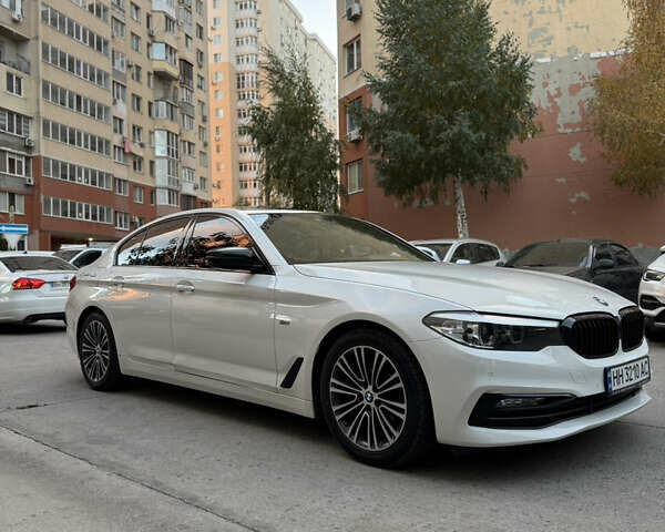 Білий БМВ 5 Серія, об'ємом двигуна 2.99 л та пробігом 290 тис. км за 28000 $, фото 1 на Automoto.ua
