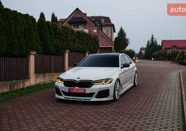 Белый БМВ 5 Серия, объемом двигателя 3 л и пробегом 139 тыс. км за 35000 $, фото 9 на Automoto.ua