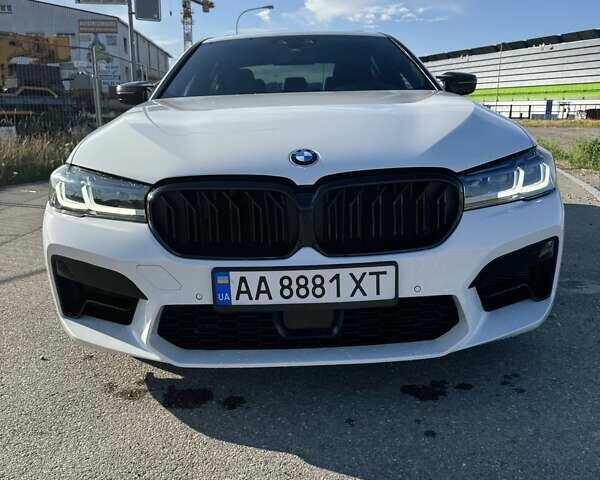 Білий БМВ 5 Серія, об'ємом двигуна 2 л та пробігом 166 тис. км за 31500 $, фото 6 на Automoto.ua