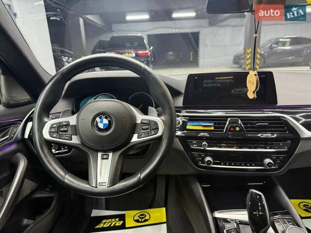 Белый БМВ 5 Серия, объемом двигателя 2.99 л и пробегом 245 тыс. км за 33000 $, фото 13 на Automoto.ua