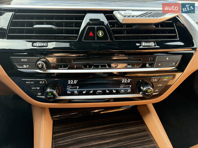 Білий БМВ 5 Серія, об'ємом двигуна 3 л та пробігом 128 тис. км за 40999 $, фото 28 на Automoto.ua