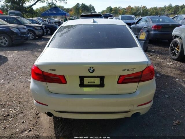 Білий БМВ 5 Серія, об'ємом двигуна 2 л та пробігом 113 тис. км за 18000 $, фото 7 на Automoto.ua