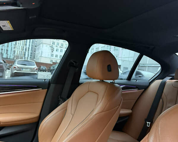 Белый БМВ 5 Серия, объемом двигателя 2.98 л и пробегом 120 тыс. км за 33700 $, фото 28 на Automoto.ua