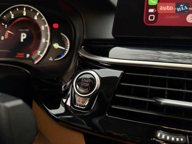 Білий БМВ 5 Серія, об'ємом двигуна 2 л та пробігом 222 тис. км за 23500 $, фото 16 на Automoto.ua