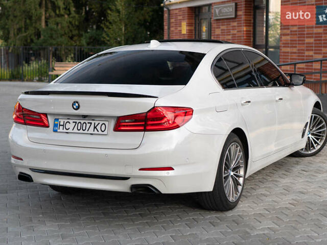 Белый БМВ 5 Серия, объемом двигателя 2 л и пробегом 178 тыс. км за 28400 $, фото 7 на Automoto.ua
