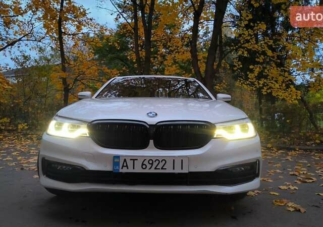 Белый БМВ 5 Серия, объемом двигателя 3 л и пробегом 211 тыс. км за 26900 $, фото 11 на Automoto.ua