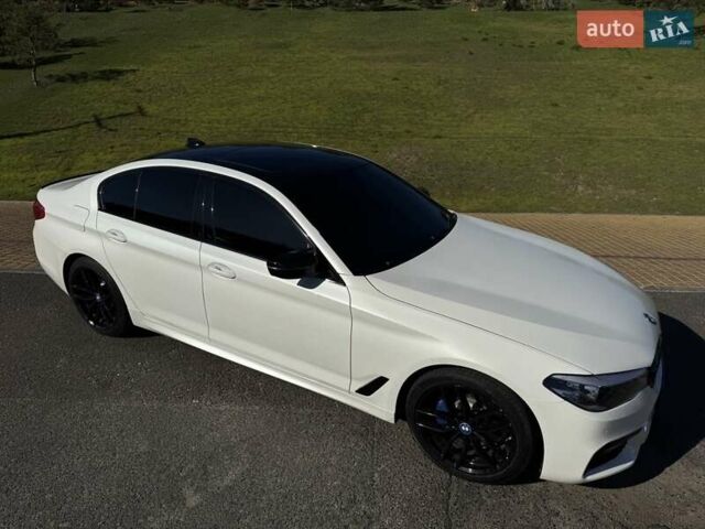Белый БМВ 5 Серия, объемом двигателя 2 л и пробегом 139 тыс. км за 23900 $, фото 3 на Automoto.ua