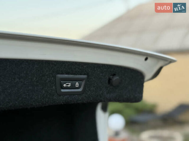 Білий БМВ 5 Серія, об'ємом двигуна 3 л та пробігом 159 тис. км за 33500 $, фото 59 на Automoto.ua