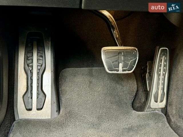 Білий БМВ 5 Серія, об'ємом двигуна 2 л та пробігом 169 тис. км за 24900 $, фото 14 на Automoto.ua