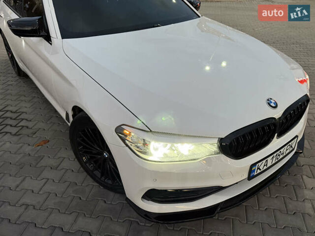 Белый БМВ 5 Серия, объемом двигателя 2 л и пробегом 130 тыс. км за 25500 $, фото 62 на Automoto.ua