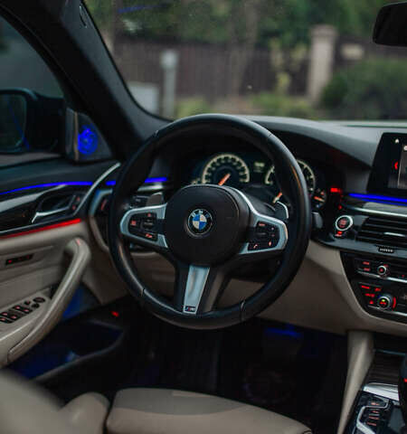 Белый БМВ 5 Серия, объемом двигателя 3 л и пробегом 139 тыс. км за 35000 $, фото 55 на Automoto.ua