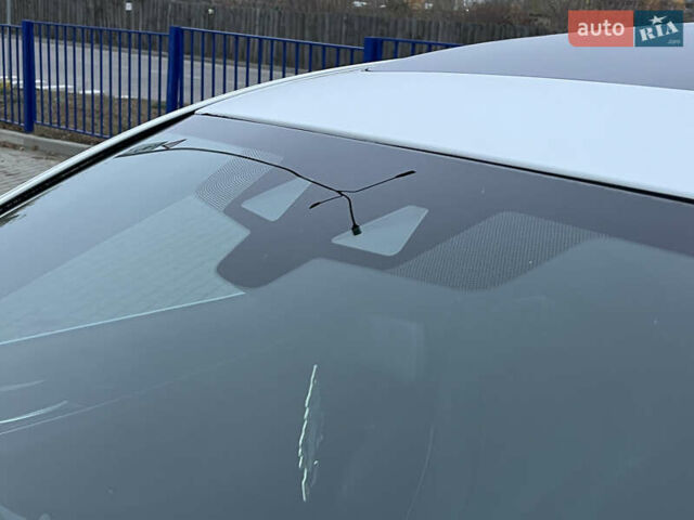 Белый БМВ 5 Серия, объемом двигателя 2 л и пробегом 196 тыс. км за 23000 $, фото 30 на Automoto.ua