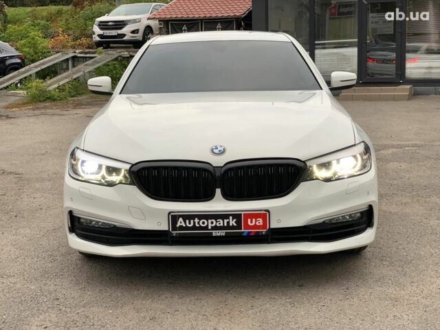 Білий БМВ 5 Серія, об'ємом двигуна 2 л та пробігом 220 тис. км за 23290 $, фото 1 на Automoto.ua