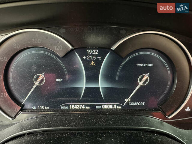 Белый БМВ 5 Серия, объемом двигателя 2 л и пробегом 175 тыс. км за 27000 $, фото 11 на Automoto.ua