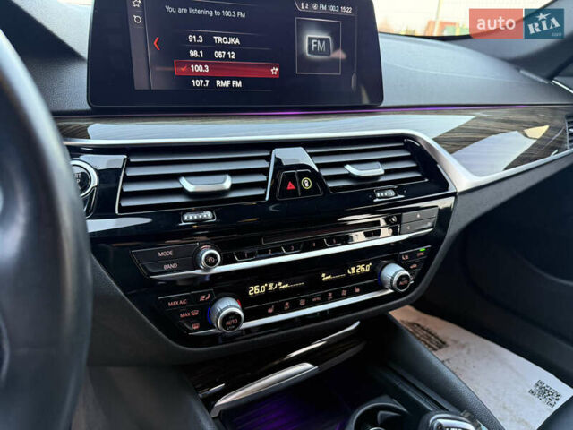 Белый БМВ 5 Серия, объемом двигателя 2 л и пробегом 209 тыс. км за 21900 $, фото 27 на Automoto.ua