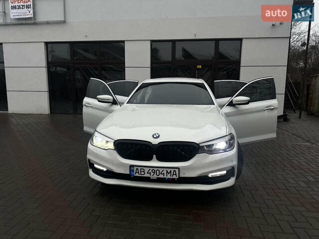 Белый БМВ 5 Серия, объемом двигателя 2 л и пробегом 221 тыс. км за 21500 $, фото 1 на Automoto.ua